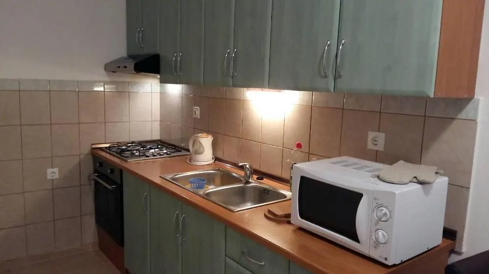 Apartments Camelia Maslenica Croatia