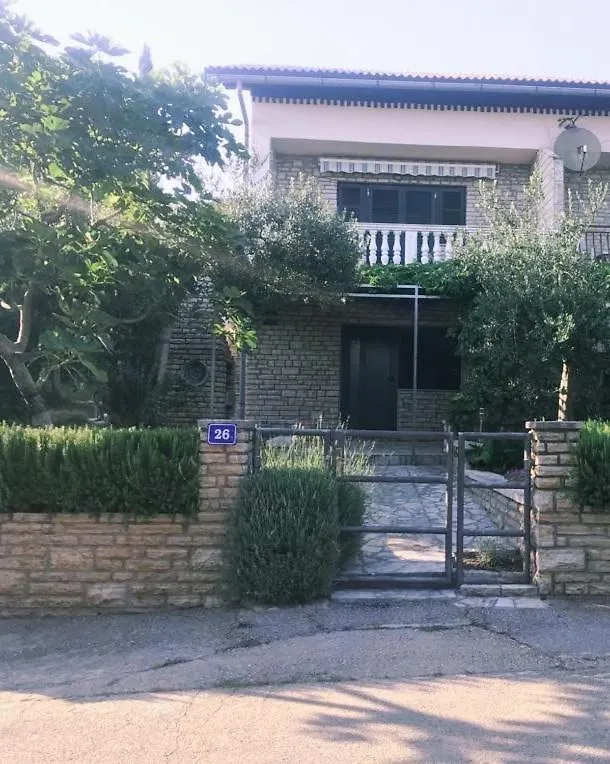 Apartments Camelia Maslenica